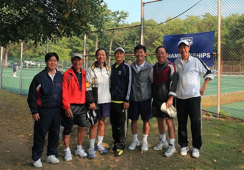 我会副会长仇曦参加纽约华人网球队获东赛区冠军，